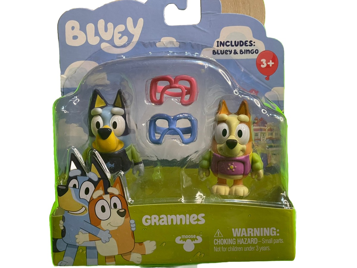 ブルーイ　宝箱　オルゴール　おもちゃ　Bluey Disney Bluey Play & Go Collector Case with Figures Exclusive