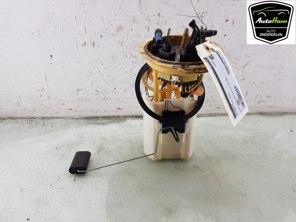 VW Golf VII 1.6 TDI Hatchback 2013 Fuel Pre Pump 5Q0919050P