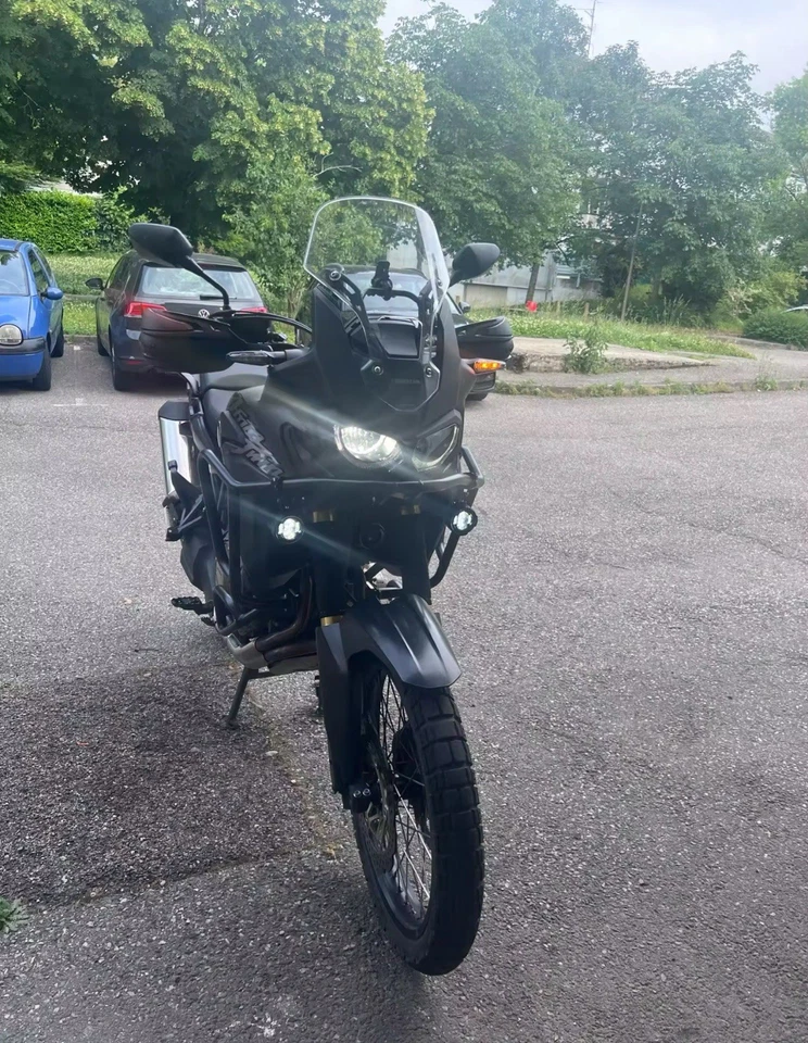 Faretti Fari Supplementari Led + Tasto Universali Moto Enduro per barre - Immagine 4 di 4