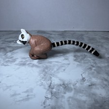 1998 Walt Disney World Animal Kingdom Grand Opening Lemur McDonald's Toy