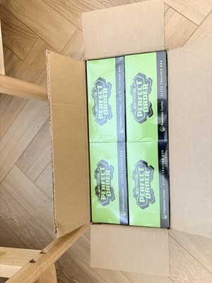 4 Perfect Order Pokemon Center ETB in Hülle