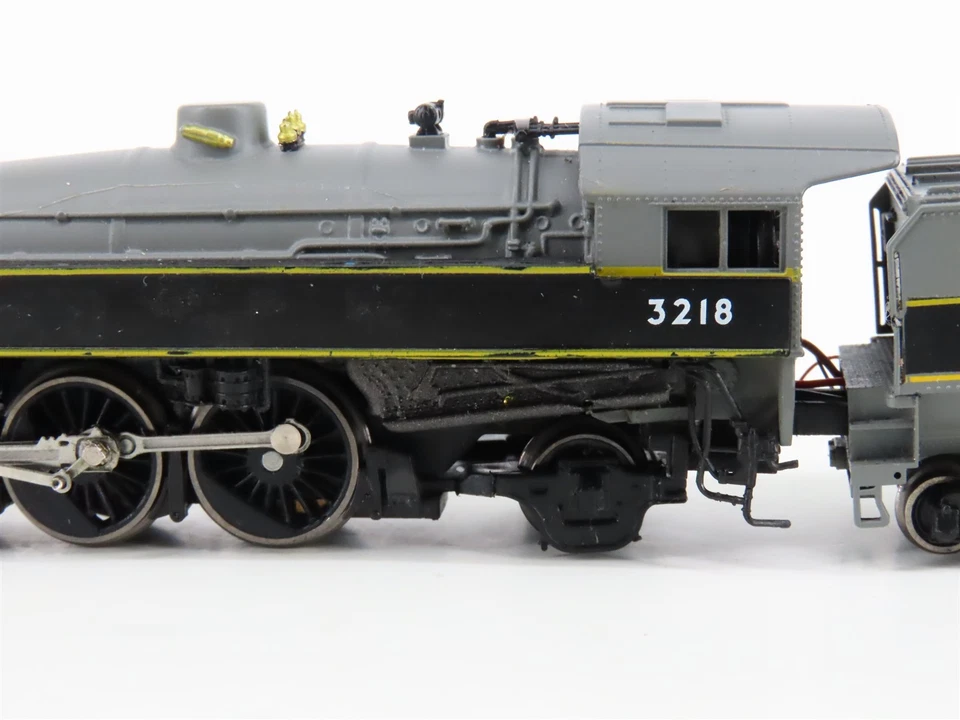 N Scale Model Power UP Union Pacific 4-6-2 Steam #3218 w/ DCC - Image 3 of 4