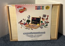 Play Right Magnetic Travel Easel 33 Piece Set Drawing Play Set New Sealed