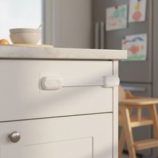 Easy Install 6 Pack Childproof Straps - Versatile Safety Locks for Families