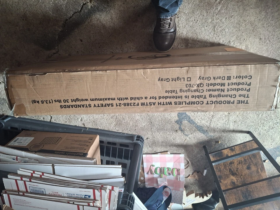 Cambiador portátil y plegable BEKA. Color: Gris oscuro. Foto 4 de 4