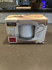 Corelle Coordinates  "Enhancements Swirl White" Stoneware Gravy Boat & plate