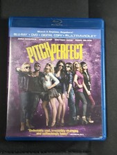 Pitch Perfect (Blu-ray/DVD, 2012, 2-Disc Set)