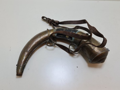Antique Vintage Big Ottoman Horn Gun Powder Engraved Brass Copper حافظة عثمانية - Picture 2 of 21