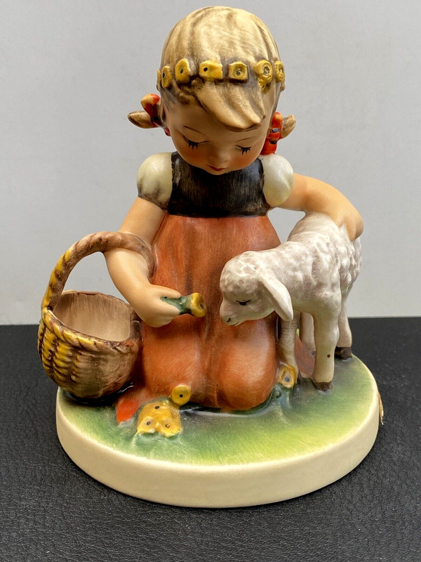 Hummel Goebel Figurines  #361 ''FAVORITE PET'' 4.5''in Tall