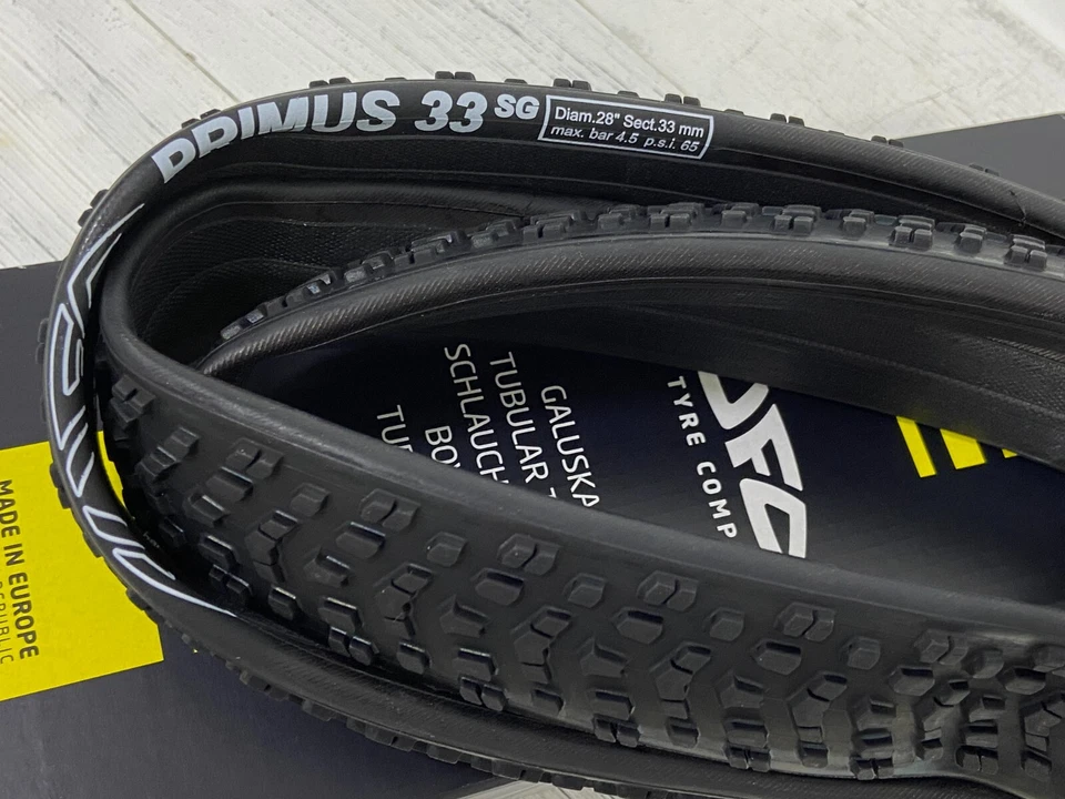 Neumático tubular Tufo Primus 33 SG 700x33c (negro) Foto 2 de 4