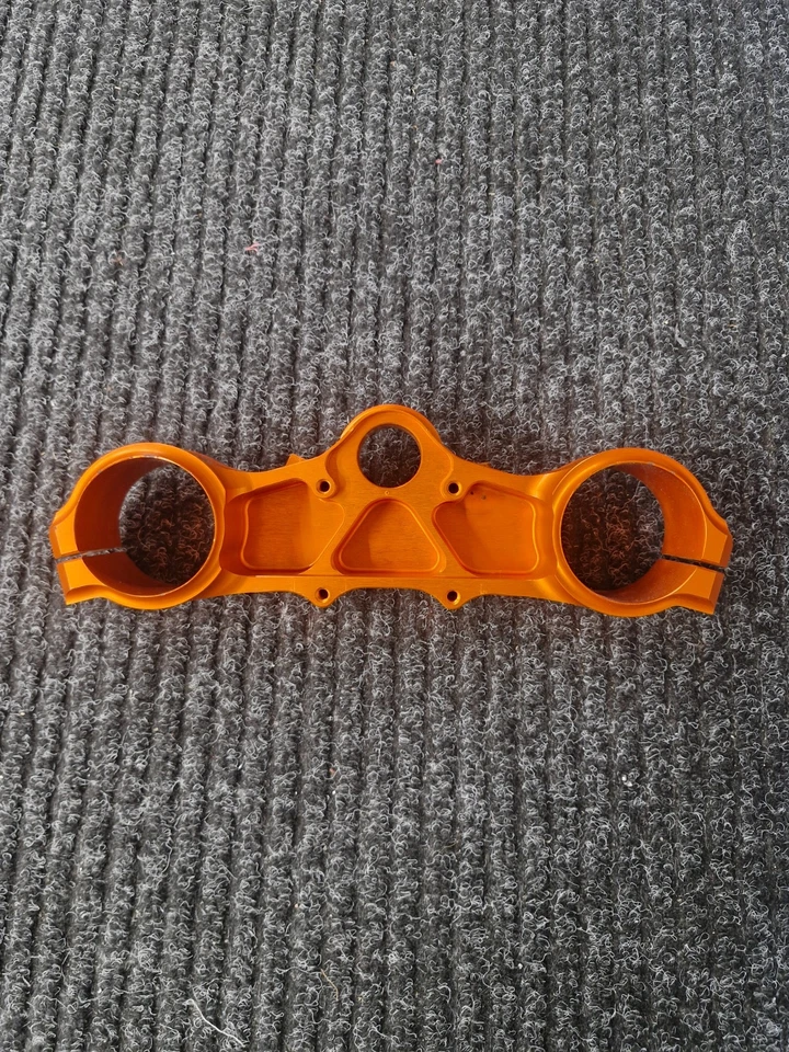 KTM SMCR 690 Gabelbrücke unten - Bild 2 von 4
