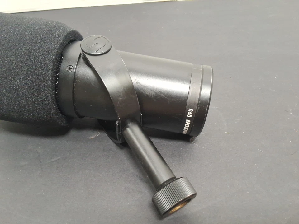Samson Q9U Dynamic Broadcast Microphone for Podcast/Streaming - Image 3 of 4