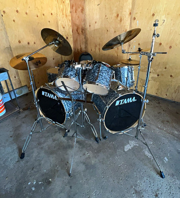 PRICE NEGOTIABLE Vintage TAMA Black Diamond Pearl Acoustic Drum Set