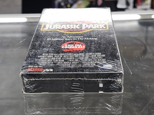 1993 Jurassic Park Sealed VHS Tape with MCA Watermarks Original NEW 90s - Picture 6 of 6
