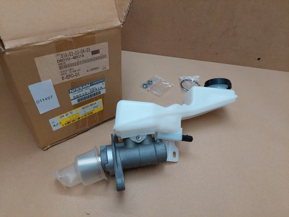 Nissan X-Trail T32 Brake Master Cylinder 1.6l 2014-2022 D60104BG1A Genuine NEW - Image 2 of 4