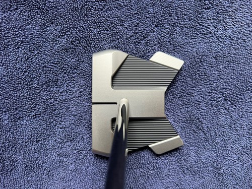 Scotty Cameron 2026 Phantom 11R OC Putter, 35" RH