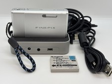 Exc Fujifilm FinePix Z3 5.1MP 3x Zoom Pink Compact Digital Camera from Japan