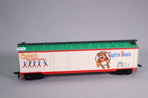 LE4728 IHC 410 Ho Wagon Cirque Corkey's Carnival Caravan Captive beast 45678 | Zustand: Occasion
