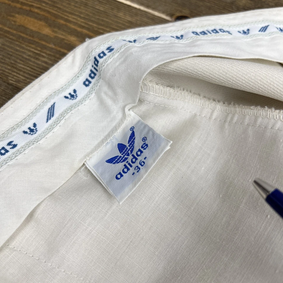 Adidas Rare Vintage 90’s Tennis Gym Shorts Polyester Women's White Cream Trefoil - Image 3 of 4