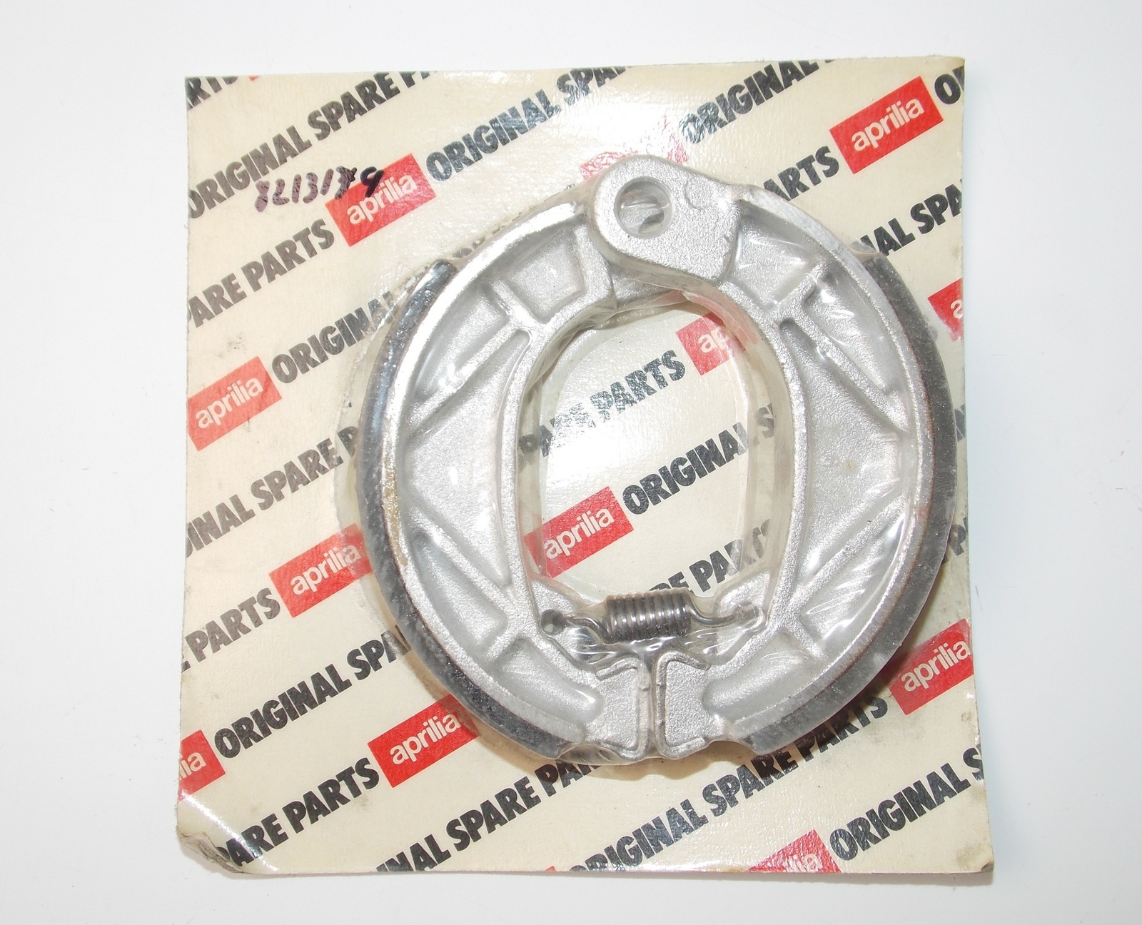 NOS OEM 1996-1997 APRILIA CLASSIC 50 REAR BRAKE SHOES+SPRINGS AP8213179 ...