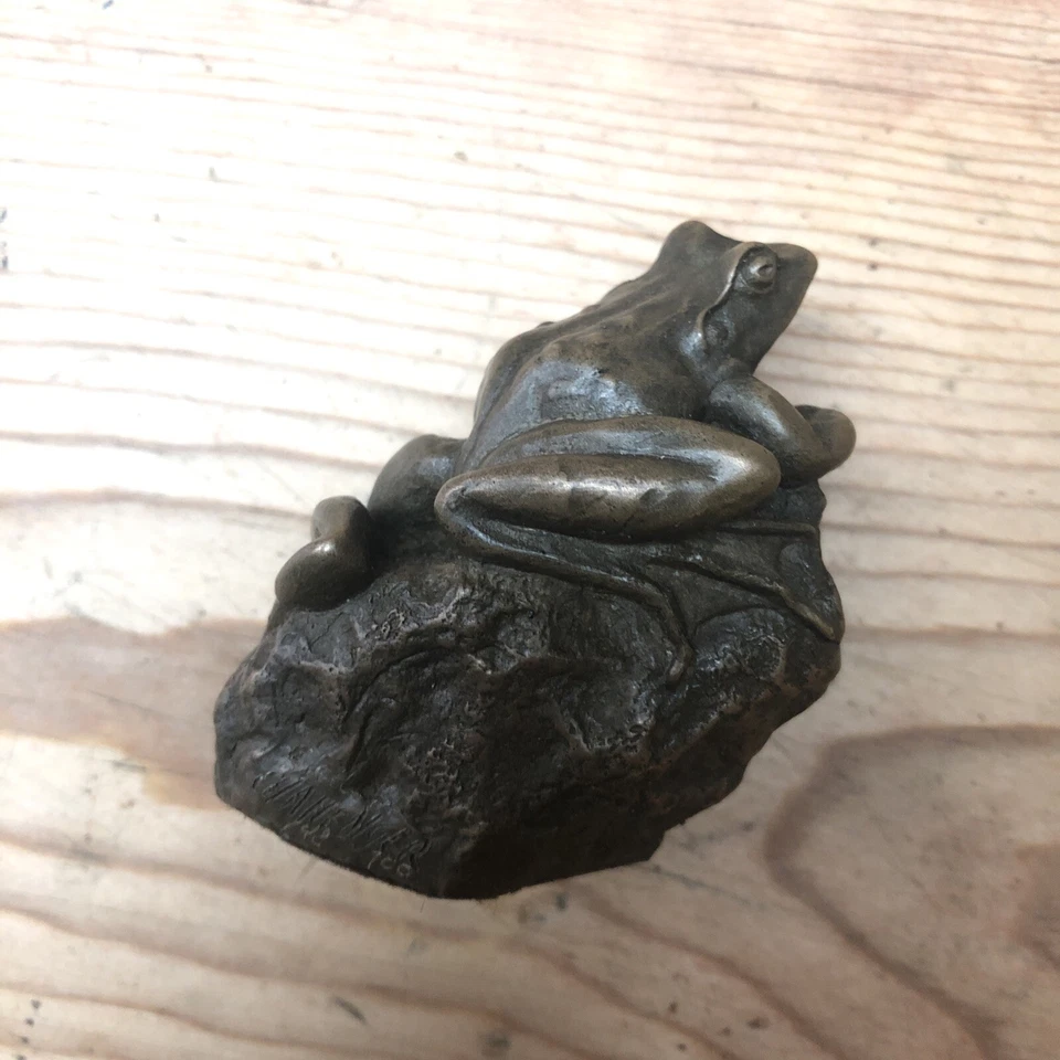 Rare Vintage Artist Signed ED CHALLENGER Limited Number Bronze Frog Sculptures. - Image 2 of 4