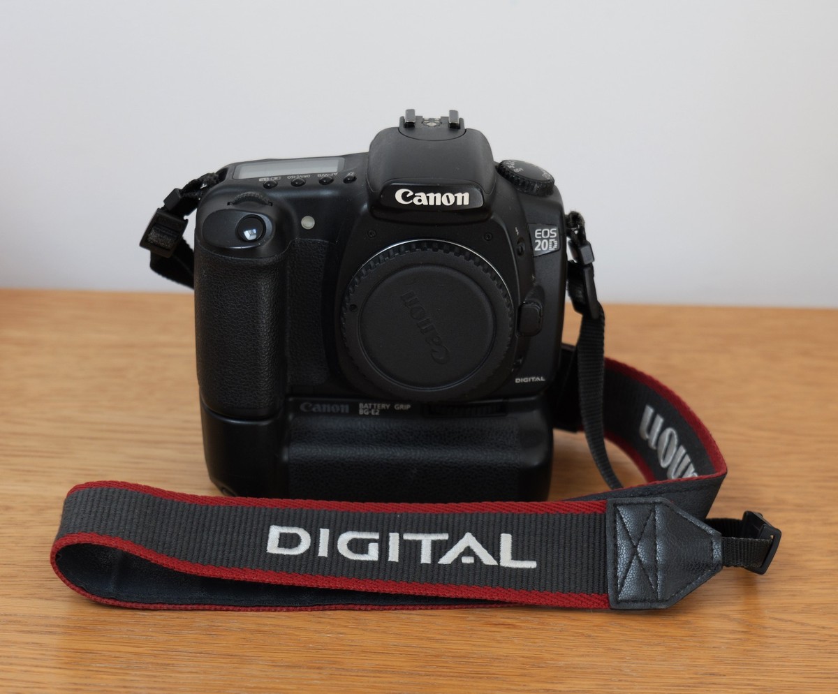 CANON EOS 20D body with a battery $69.00 - PicClick AU