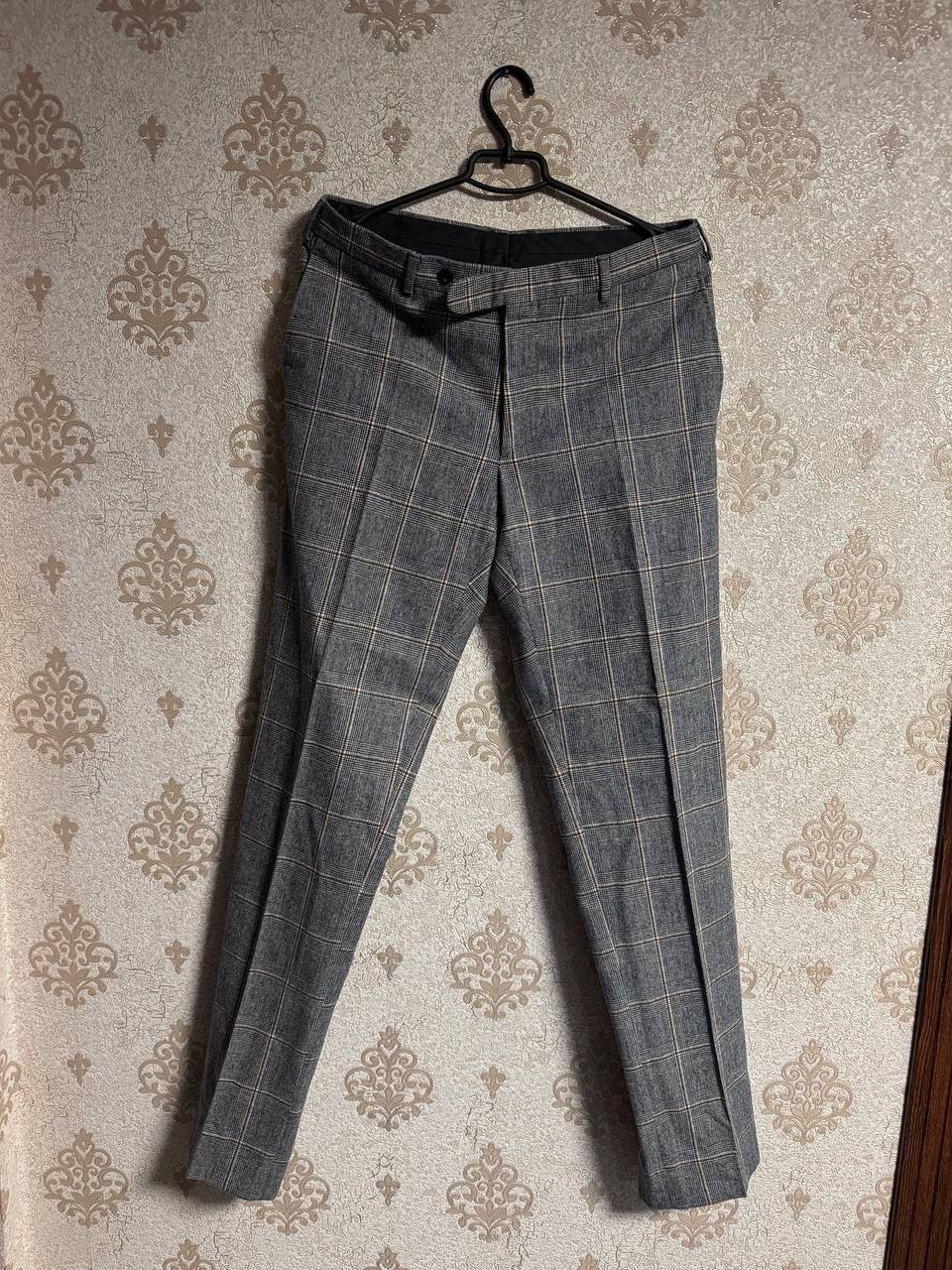 Boglioli Italy Mens 2pc Suit 100percent Virgin Wool Plaid Grey EU 52 US 42R image 2