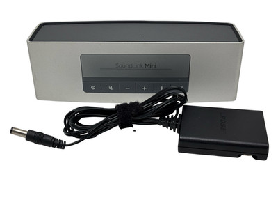 Bose SoundLink Mini Portable Bluetooth Speaker w/ Charger Tested Works