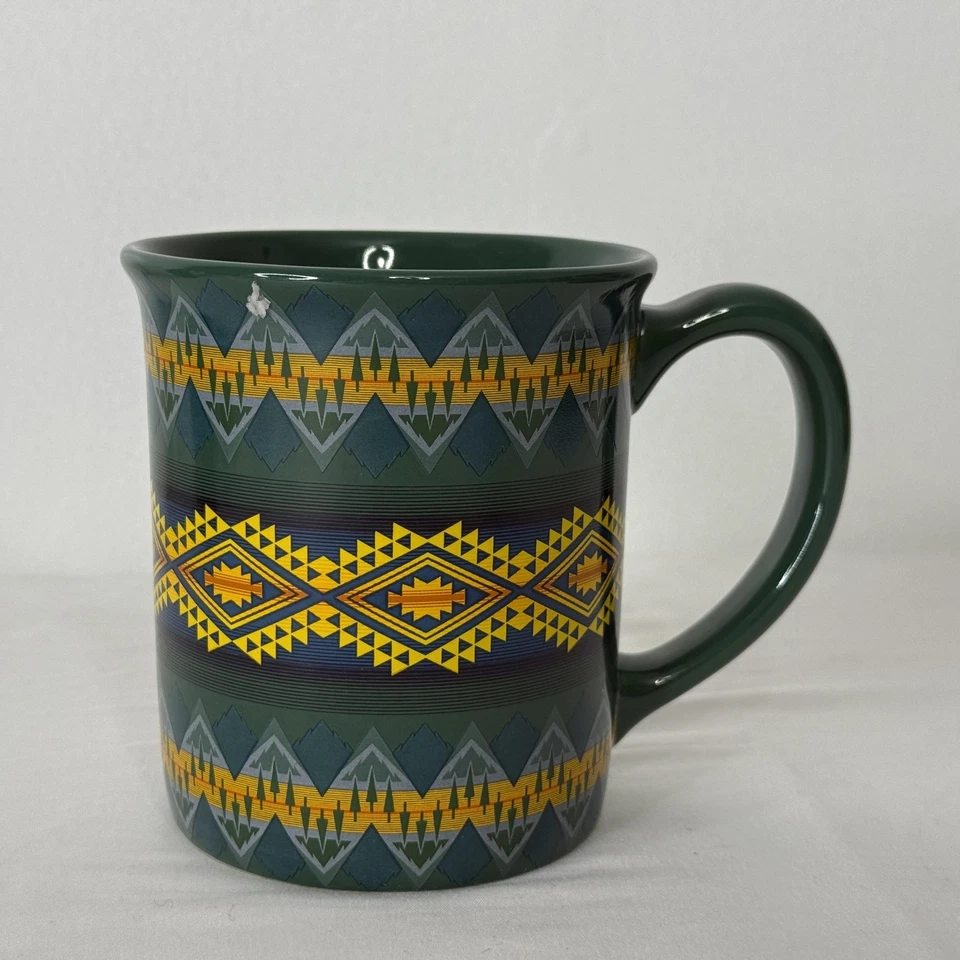 Taza de café de cerámica Pendleton verde patrón geométrico lavavajillas apta para microondas Foto 2 de 4