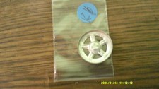 Vintage Structo Truck One Hub-cap For Parts Vintage Structo Truck One Hub-cap For Parts