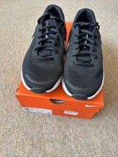Nike Revolution 7 Trainers Women Size UK 6
