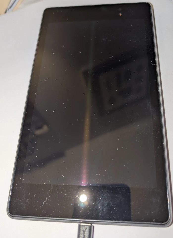 2013 2nd Gen (W/Rear Cam) Asus Nexus 7 Tablet W/Case bundle - Image 3 of 4