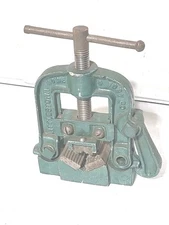LITTLESTOWN HDWE & FDRY USA No 52? BENCHTOP PIPE VISE USA MADE TOOL 
