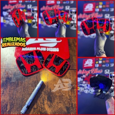 EMBLEMA DISPONIBLE PARA HONDA, CRV, 2016, BACKGROUND NEGRO RISA DEL JOKER H ROJA