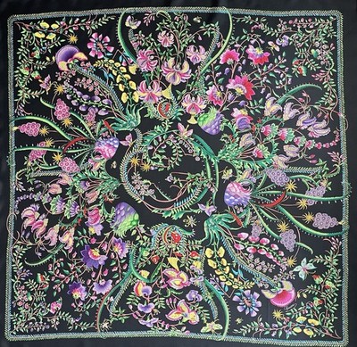 New Gucci Scarf Floral Print  Multicolor Black Silk Wrap Cover