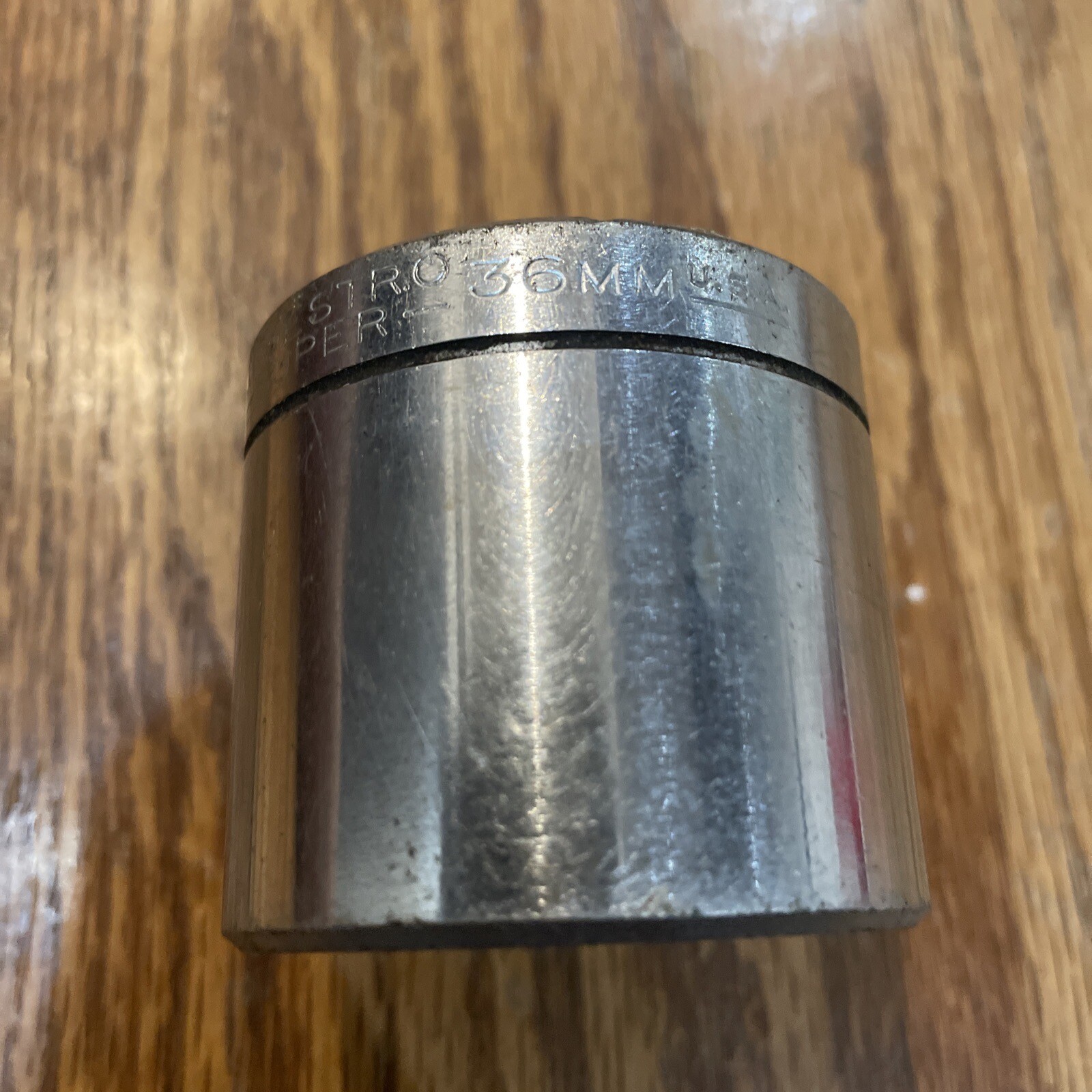 vintage-indestro-super-1-2-drive-36mm-12-point-socket-47036-made-in