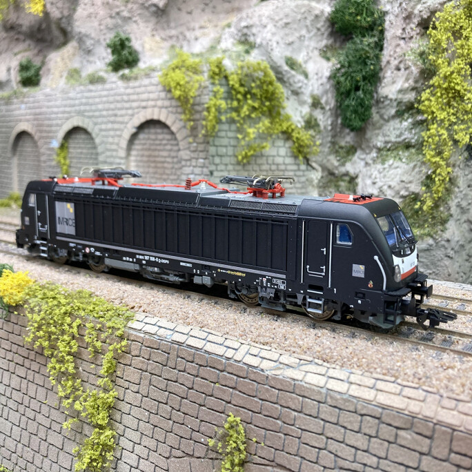 Locomotive 187 108-6 TRAXX 3 MRCE pour exploitation de réseau fret HO AC son