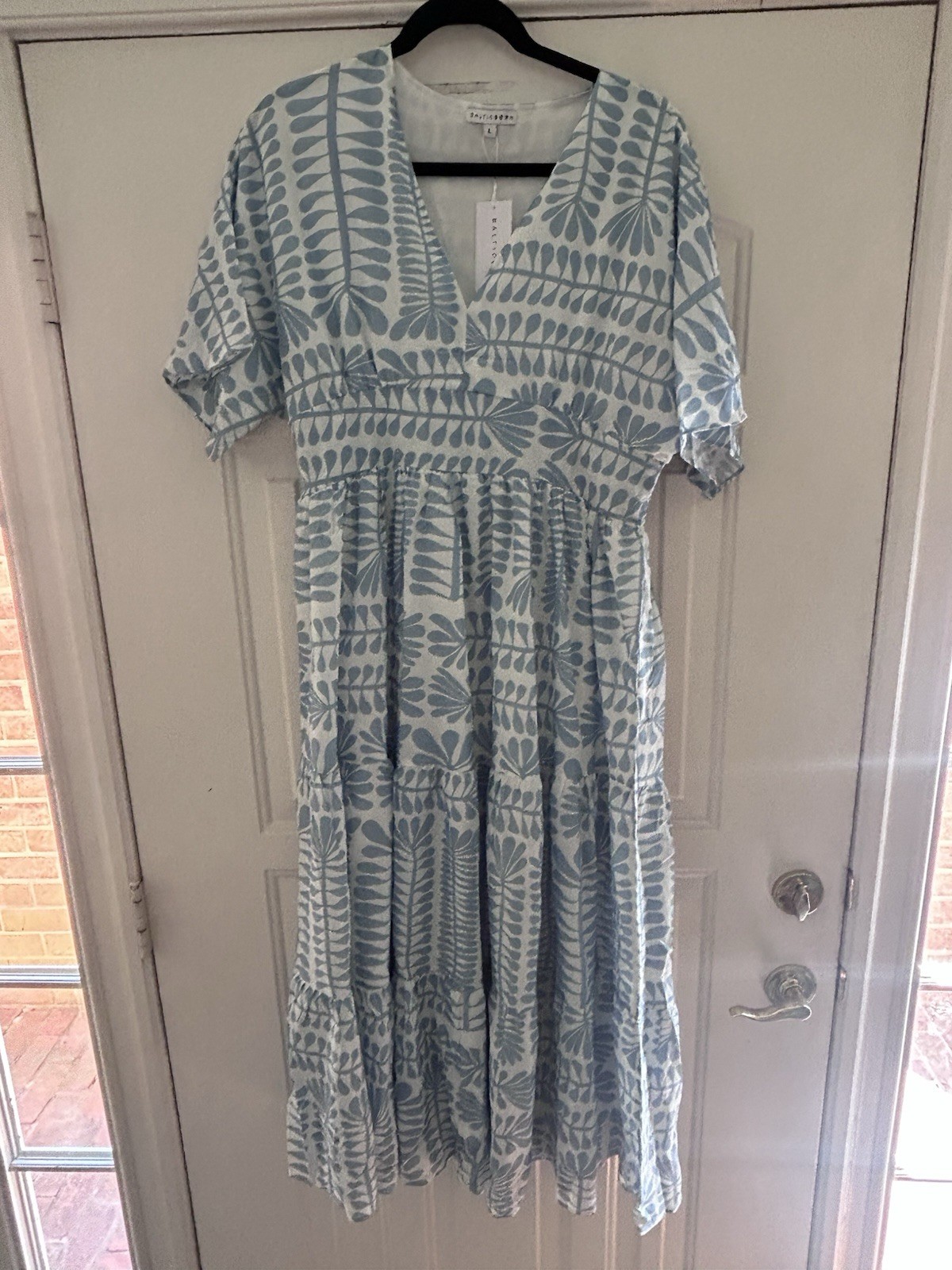 Baltic Born  Women's Blue/White Floral V-Neck Puff Sleeve Cotton Midi Dress L