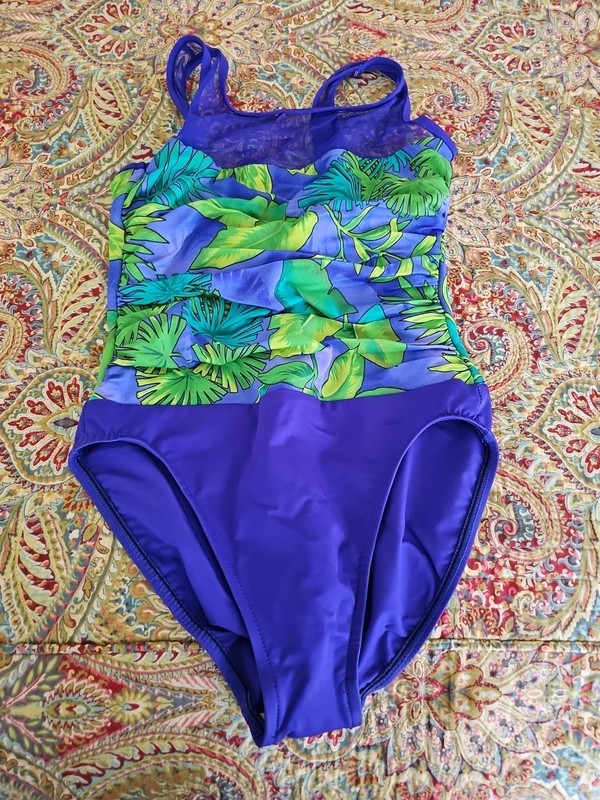 miraclesuit one piece swimsuit size 8