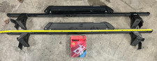 Thule roof rack with ski racks