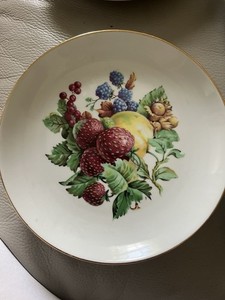 8 Naaman Israel Dessert Plates  7-1/2"  Plum,Pear,Raspberries, Grapes Gold Trim