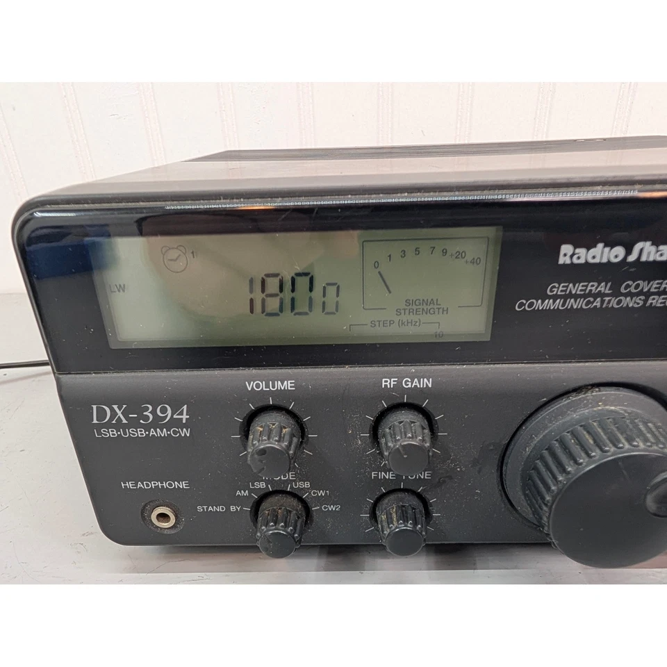 Receptor de comunicaciones Radio Shack DX-394 LSB-USB-AM-CW cobertura general funciona Foto 4 de 4