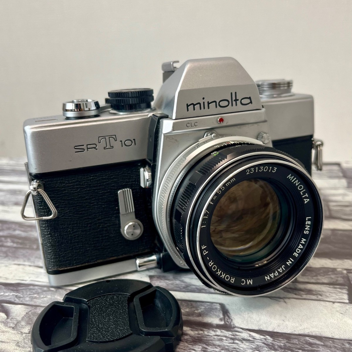 MINOLTA SRT 101 SLR 35mm Film Camera w/ MC ROKKOR-PF 55mm F1.7