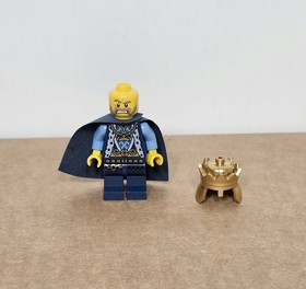 Lion King 70404 Castle Kingdoms Blue Crown LEGO Minifigure Figure cas527 READ