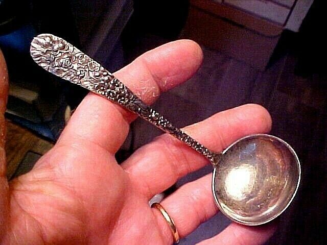 Small STERLING SILVER Stieff Repousse Rose GRAVY Ladle "FLM" Monogram 34 Grams