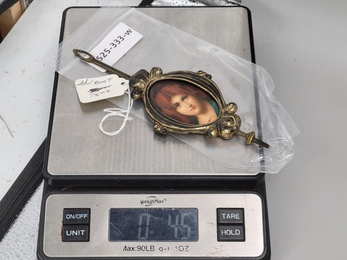 Antique Gilbert Woman Picture Portrait Cameo Wall Clock Brass Pendulum 4.5oz USA - Picture 6 of 7