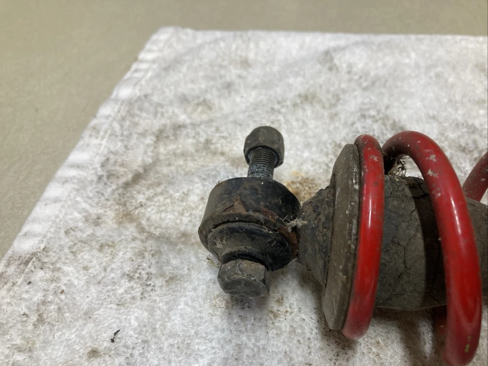 Amortiguador delantero Polaris Indy 500 1997 lado derecho se ajusta al lado izquierdo con hardware Foto 4 de 4