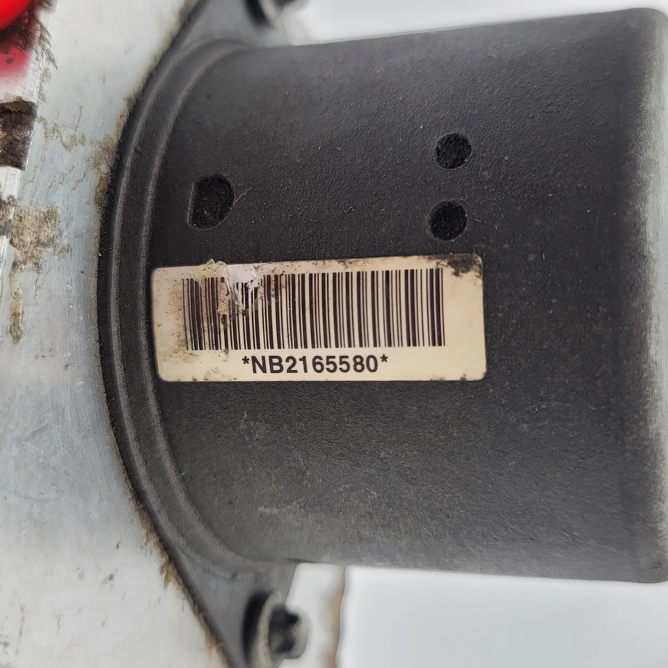 2011 吉普大切诺基 ABS 防锁制动泵调制器 原始设备制造商 68140740AA — 第 4/4 张图片