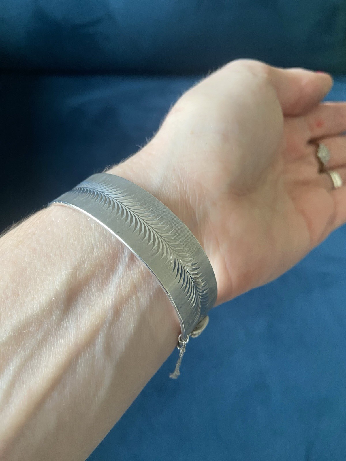 Vintage Solid Silver 1970s Chunky Bangle Hallmark… - image 5