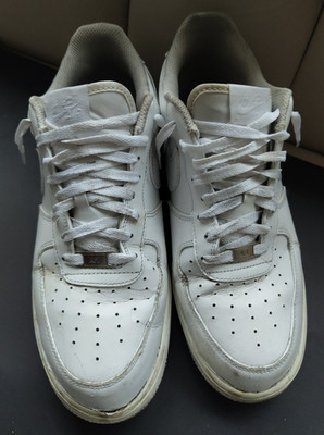 Nike Air Force 1 Low Herren Sneaker Weiß Low-Top Schnürung gepolstert 44